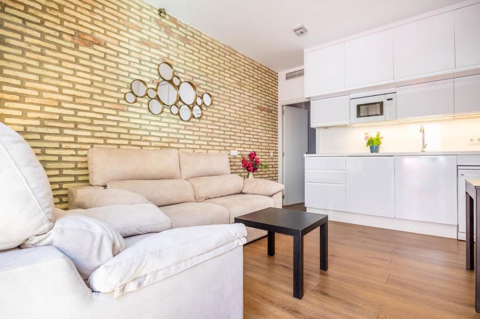Apartamentos Poemas & Rimas De Becquer Sevilla Kültér fotó